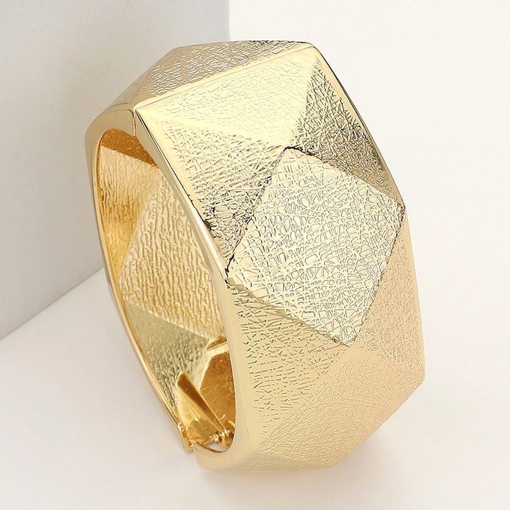 Textured Metal Diamond Cut Hinged Bracelet